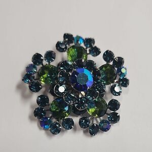 Vintage Blue Green Crystal Brooch Montana Blue Sapphire Rhinestone Watermelon